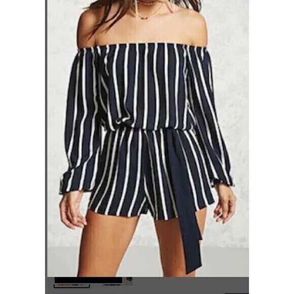 Forever 21 Navy and White Striped Off The Shoulder Long Sleeve Romper Size Small - Picture 1 of 6